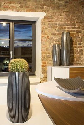 Lines Round Tall Polystone Indoor Planter