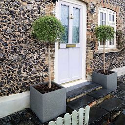 IDEALIST Lite Textured Concrete Effect Square Outdoor Planter