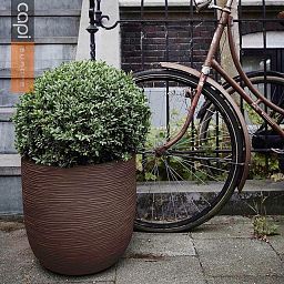Round Egg Resin Planter by Cadix Capi Tutch Ribbed