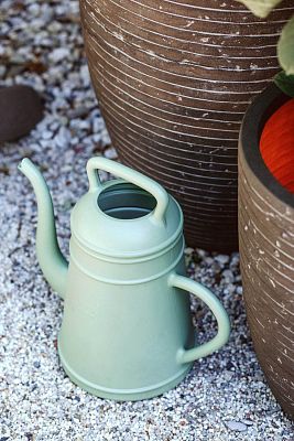 Round Egg Resin Planter by Cadix Capi Tutch Row