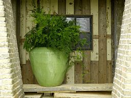 Ceramic Lime Round Glossy Planter Pot In/Out