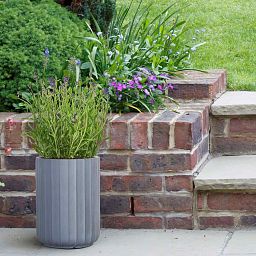 IDEALIST Lite Modern Ribbed Cylinder Round Outdoor Planter