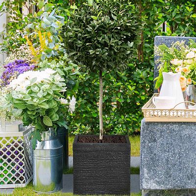 IDEALIST Lite Ribbed Light Concrete Square Planter