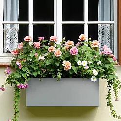 IDEALIST Lite Window Box Light Concrete Planter