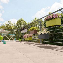 LECHUZA BALCONERA Color Trough Poly Resin Self-watering Planter Set