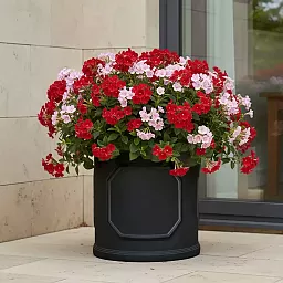 IDEALIST Chelsea Light Concrete Cylinder Garden Planter
