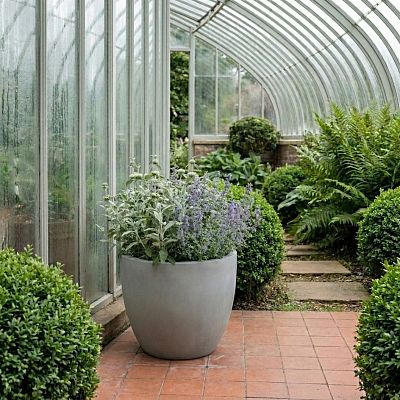 IDEALIST Lite Contemporary Light Concrete Egg Planter