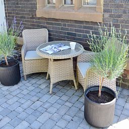 IDEALIST Lite Vertical Ribbed Vintage Style Round Planter