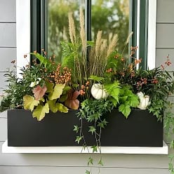 IDEALIST Lite Window Box Light Concrete Planter
