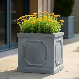 IDEALIST Lite Faux Lead Chelsea Box Square Light Concrete Planter
