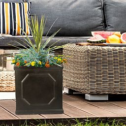 IDEALIST Lite Faux Lead Chelsea Box Square Light Concrete Planter