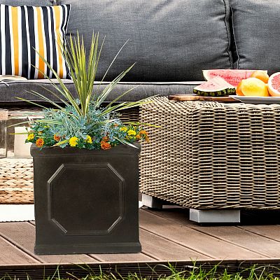 IDEALIST Lite Faux Lead Chelsea Box Square Light Concrete Planter