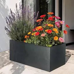 IDEALIST Lite Contemporary Light Concrete Trough Planter