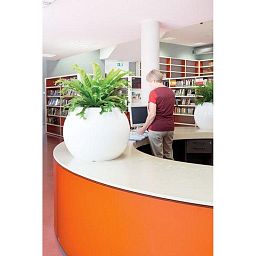 PREMIUM GLOBE Round Plastic Planter