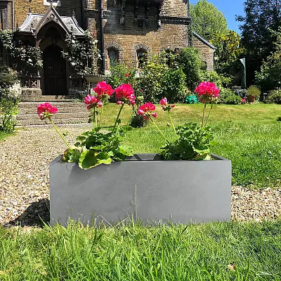 IDEALIST Lite Contemporary Light Concrete Trough Planter