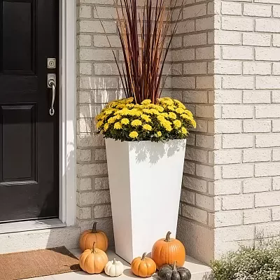 IDEALIST Lite Tall Tapered Contemporary Light Concrete Planter