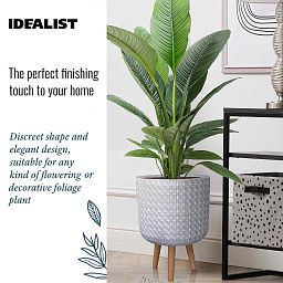 IDEALIST Lite Faceted Effect Planter on Legs