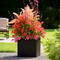 IDEALIST Lite Contemporary Flower Box Square Garden Planter, Black Lig...