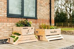 NatureArk 2-in-1 Outdoor Planter and Wildlife House with Topsoil and Reservoir Clay by Bio Scapes