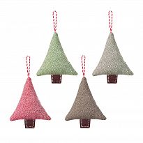 Christmas Tree Decor Hanging Fabric Herringbone Tree, Set of 4, in Red...