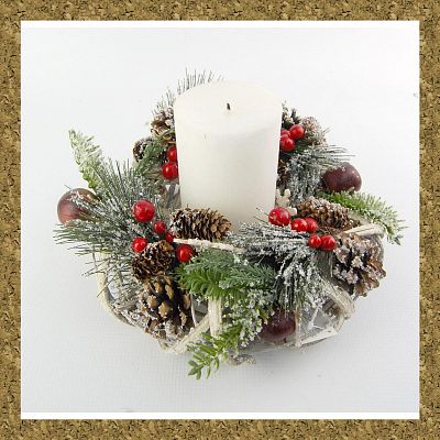 Twig and Berry Led Wreath with Stars Artificial Branch Plant