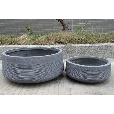 IDEALIST Lite Ribbed Light Concrete Bowl Planter