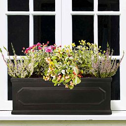 IDEALIST Lite Faux Lead Chelsea Light Concrete Through Planter