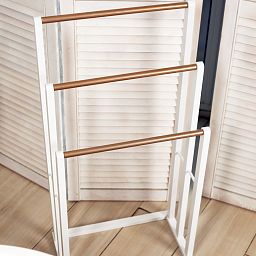Froppi Bamboo Free Standing Towel Rack, Wooden Towel Holder and Ladder with 3 Bars