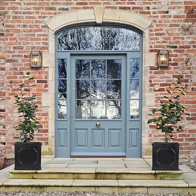 IDEALIST Lite Faux Lead Chelsea Box Square Light Concrete Planter