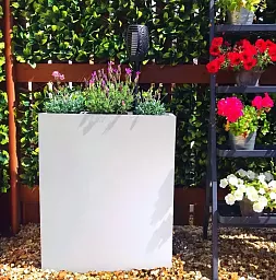 IDEALIST Lite Narrow Contemporary Light Concrete Trough Planter