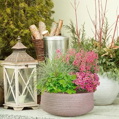 IDEALIST Lite Large Ribbed Light Concrete Bowl Planter