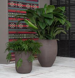 Fibrestone Bond Round Planter by Idealist Premium