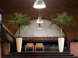 Composits Polystone Partner Round Tall Indoor Planter Pot