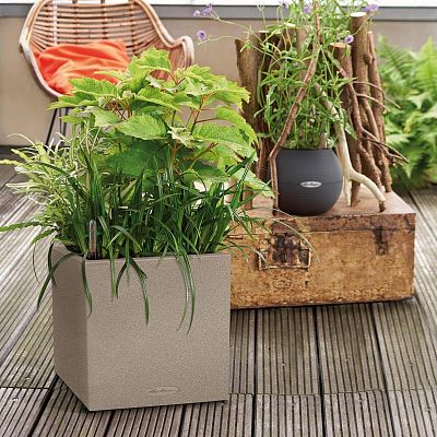LECHUZA CANTO Stone Low Square Poly Resin Self-watering Planter