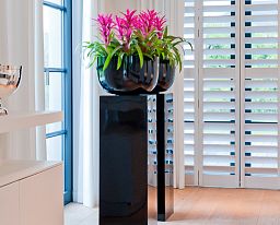 Fiberstone Glossy Round Sunny Planter by Idealist Premium