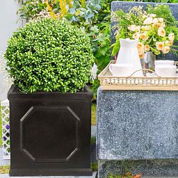 IDEALIST Lite Faux Lead Chelsea Box Square Light Concrete Planter