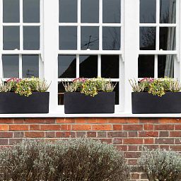 IDEALIST Lite Window Box Light Concrete Planter