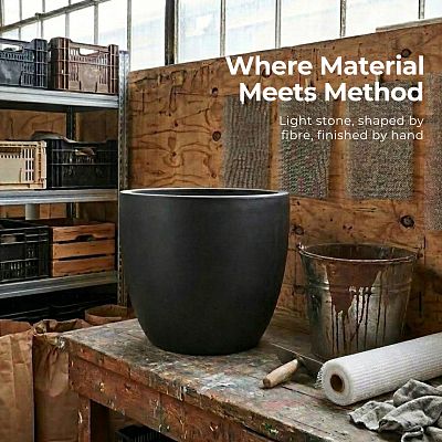IDEALIST Lite Contemporary Light Concrete Egg Planter