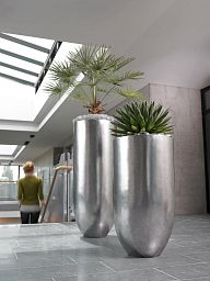Pandora Leaf 60 Round Tall Polystone Indoor Planter