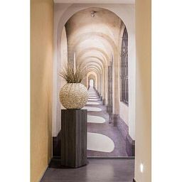 EXPO Pedestal