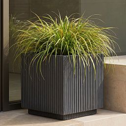 IDEALIST Lite Vertical Ribbed Square Effect Outdoor Planter