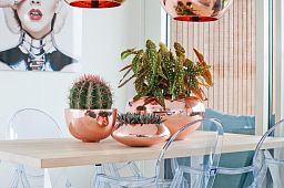 Fiberstone Glossy Peter Light Planter by Idealist Premium