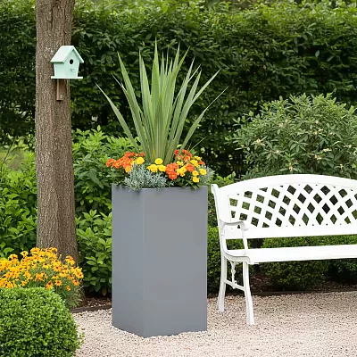 IDEALIST Lite Tall Square Contemporary Light Concrete Planter