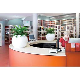 PREMIUM GLOBE Round Plastic Planter