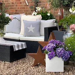 IDEALIST Lite Square Box Contemporary Light Concrete Planter