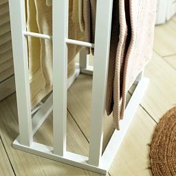 Froppi Bamboo Free Standing Towel Rack, Wooden Towel Holder and Ladder with 3 Bars