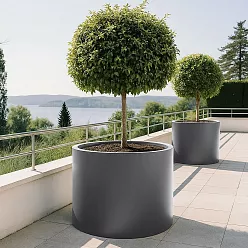 RING Round Outdoor Fiberglass Planter