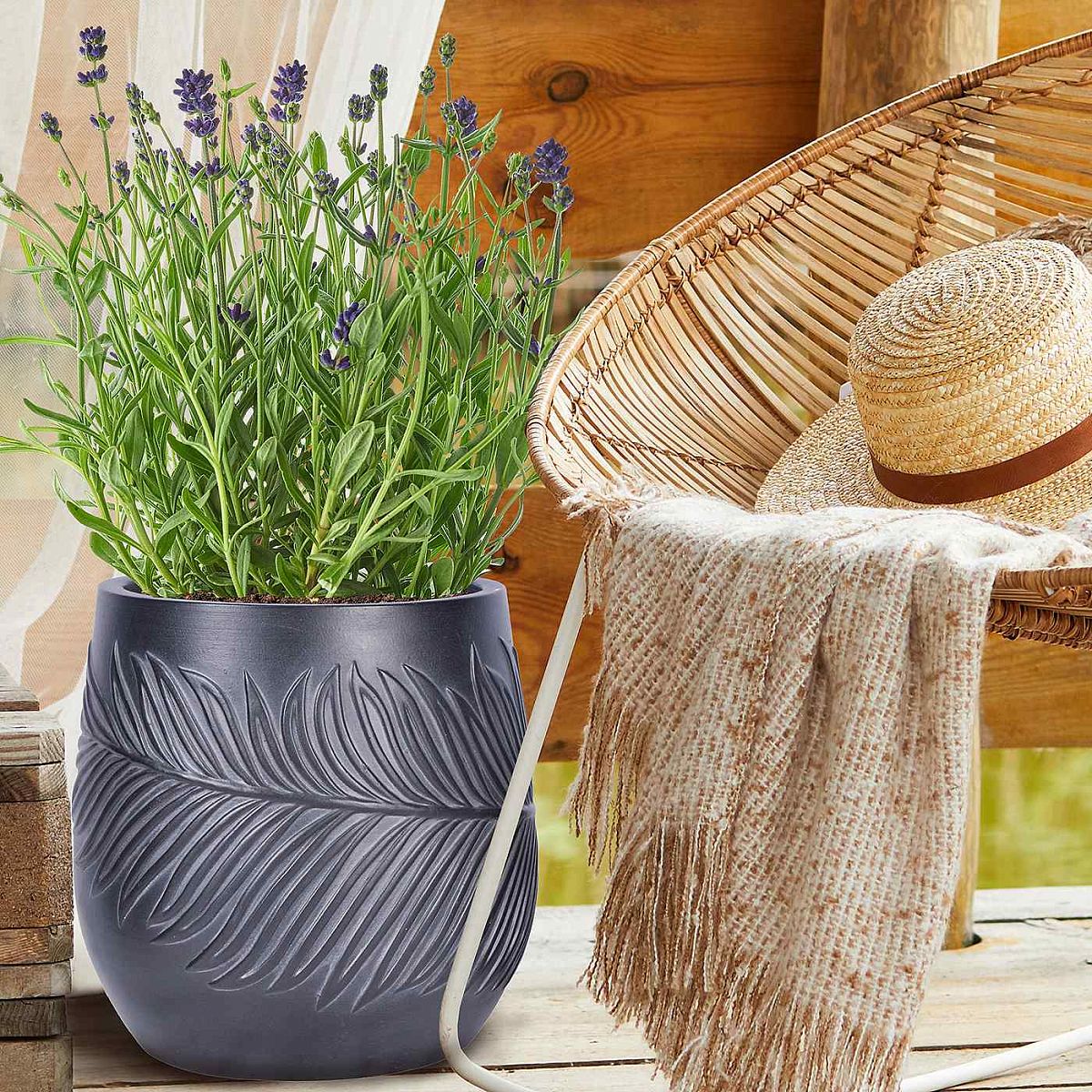 IDEALIST Lite Leaf Embossed Egg Planter