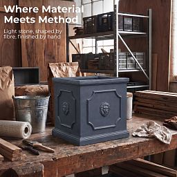 IDEALIST Lite Faux Lead Light Concrete Garden Planter
