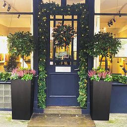 IDEALIST Lite Tall Square Contemporary Light Concrete Planter